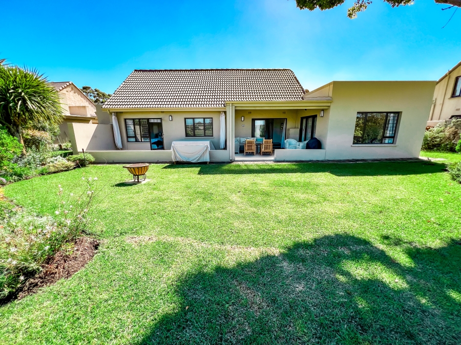 4 Bedroom Property for Sale in Keurbooms River Western Cape